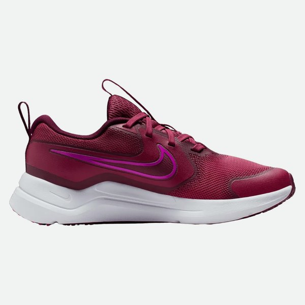 Nike Cosmic Runner